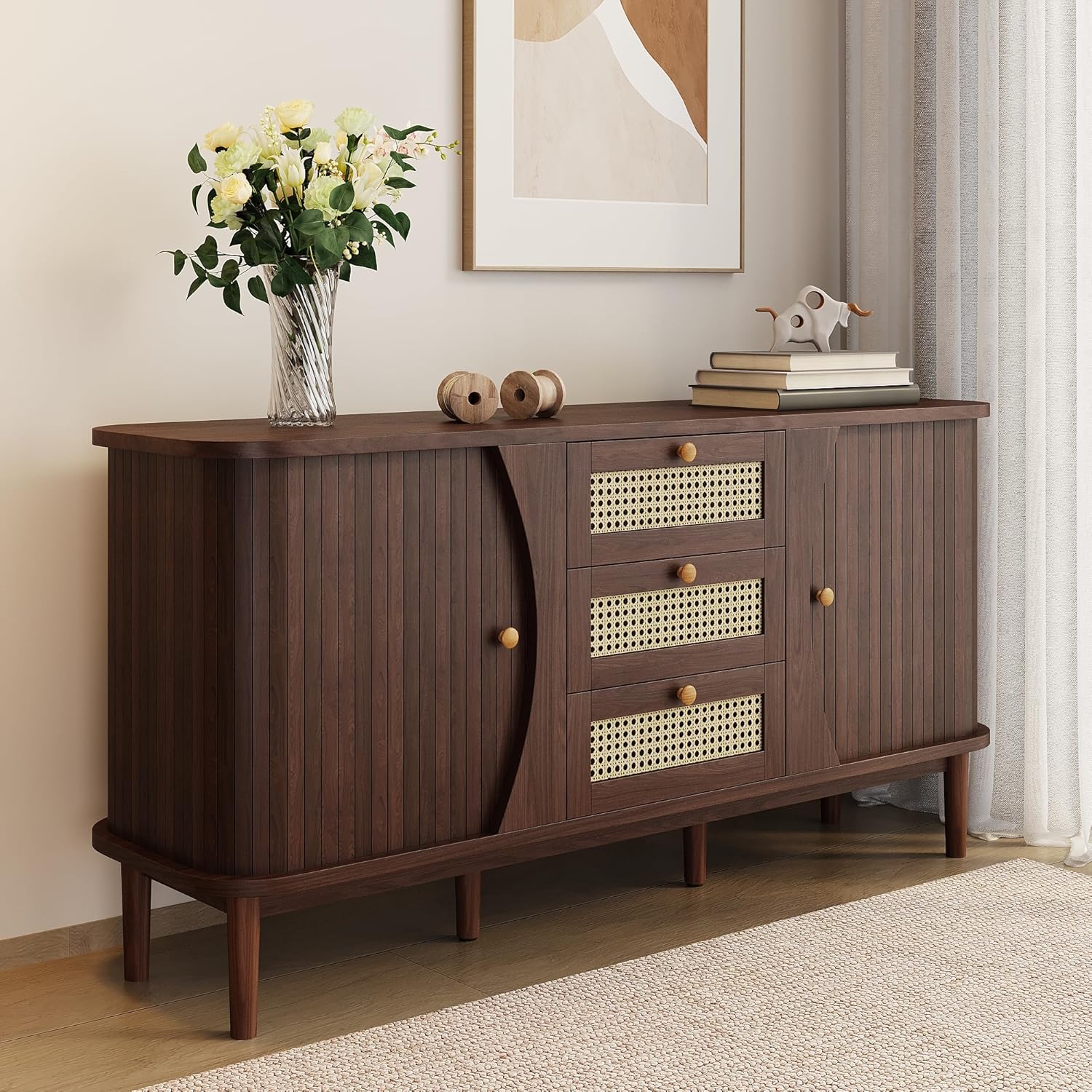 Merax Rattan Sideboard Kommode mit 3 Rattan Schubladen und 2 Schiebetüren, Sideboard Holz Küchenschrank Buffet mit verstellbaren Einlegeböden, gewölbter Platte Design, Walnuss/140.5x40x76cm — Ansicht 6